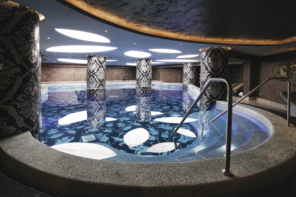 Sam Raan Spa & Wellness Center placement